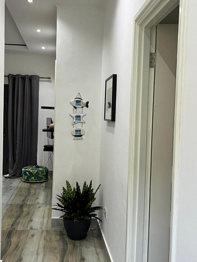 Jasmine Stay Self-Catering Apartments Victoria Bagian luar foto
