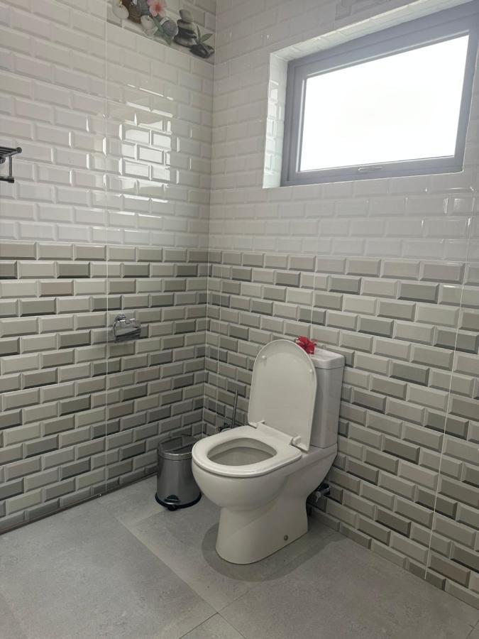 Jasmine Stay Self-Catering Apartments Victoria Bagian luar foto